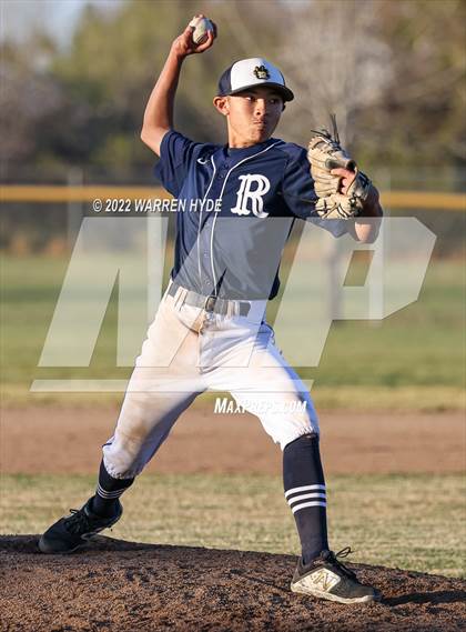 Thumbnail 3 in Rosemont @ Monterey Trail photogallery.