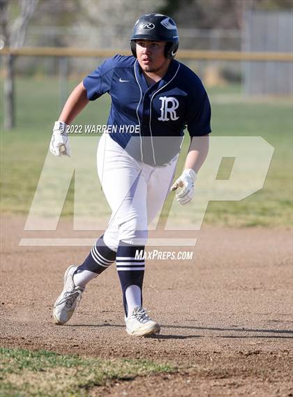 Thumbnail 1 in Rosemont @ Monterey Trail photogallery.