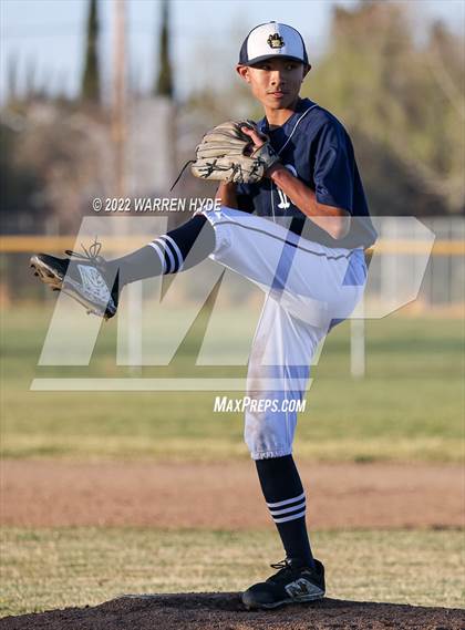 Thumbnail 2 in Rosemont @ Monterey Trail photogallery.