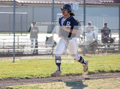 Thumbnail 2 in Rosemont @ Monterey Trail photogallery.