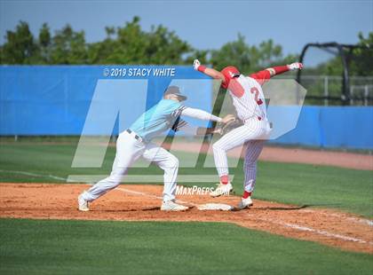 Thumbnail 1 in Leon vs. Poly Prep (IMG National Classic) photogallery.