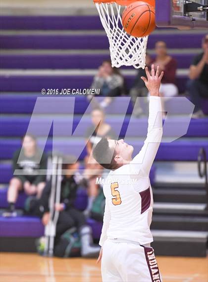 Thumbnail 2 in Harlandale vs Wimberley (Boerne ISD Tournament) photogallery.