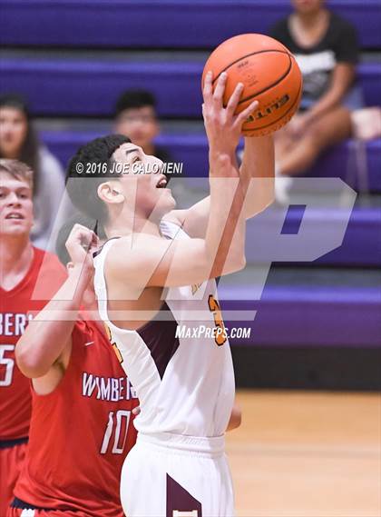 Thumbnail 3 in Harlandale vs Wimberley (Boerne ISD Tournament) photogallery.