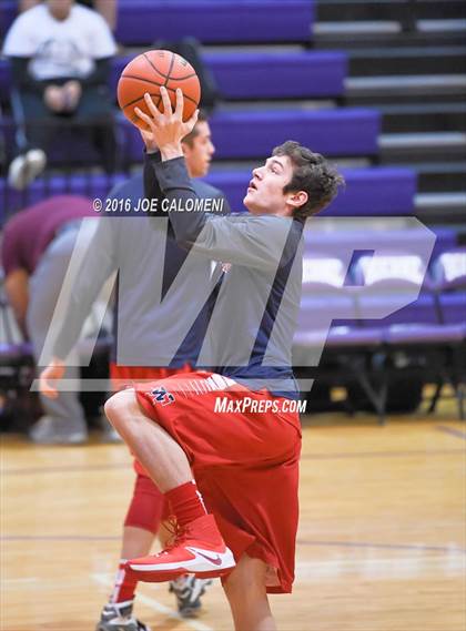 Thumbnail 2 in Harlandale vs Wimberley (Boerne ISD Tournament) photogallery.