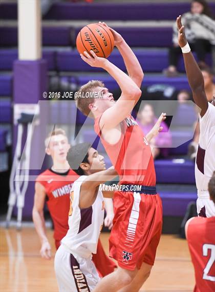 Thumbnail 2 in Harlandale vs Wimberley (Boerne ISD Tournament) photogallery.