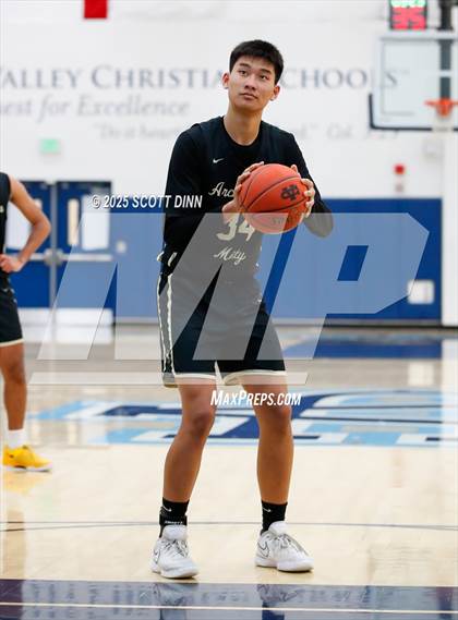 Thumbnail 1 in Archbishop Mitty @ Valley Christian photogallery.