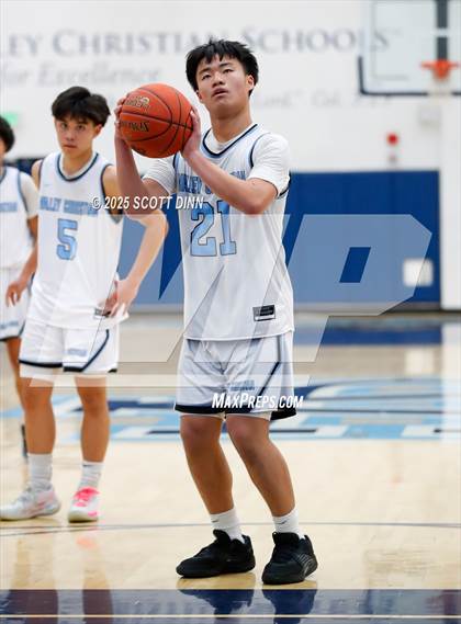 Thumbnail 3 in Archbishop Mitty @ Valley Christian photogallery.