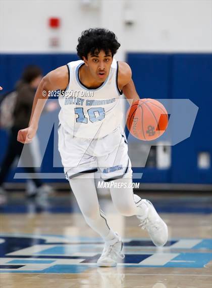 Thumbnail 3 in Archbishop Mitty @ Valley Christian photogallery.