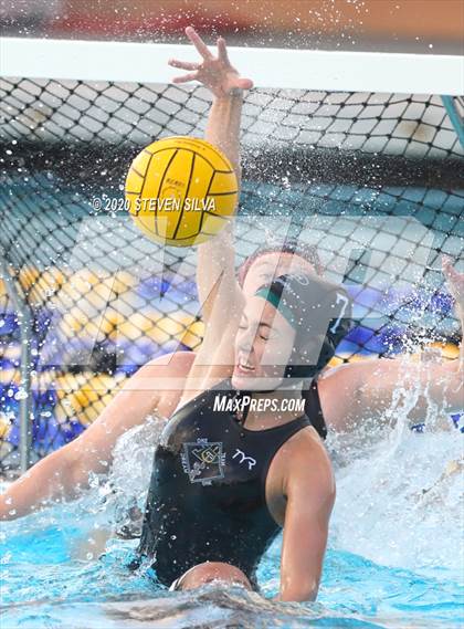 Thumbnail 3 in Poway vs. Westview (CIF SDS D1 Final) photogallery.