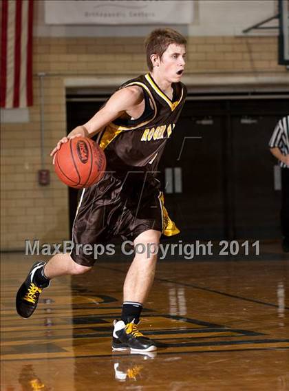 Thumbnail 2 in Roger Bacon @ Newport Central Catholic photogallery.