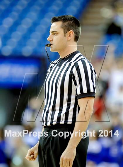 Thumbnail 1 in Capital Christian vs. Central Catholic (CIF SJS D5 Final) photogallery.