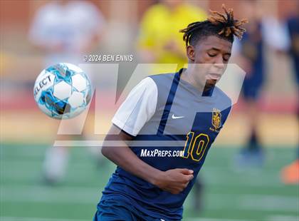 Thumbnail 3 in Chamblee vs. Eagle's Landing (GHSA 5A Round 2) photogallery.