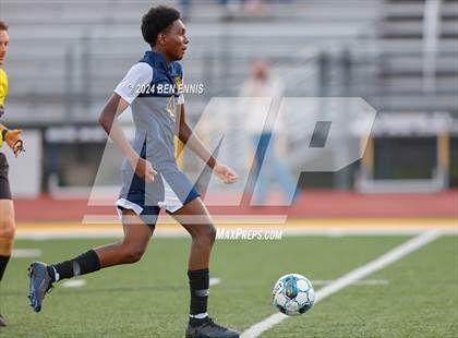 Thumbnail 2 in Chamblee vs. Eagle's Landing (GHSA 5A Round 2) photogallery.