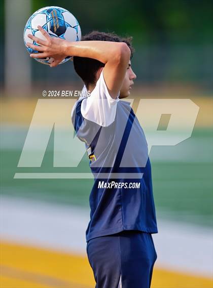 Thumbnail 2 in Chamblee vs. Eagle's Landing (GHSA 5A Round 2) photogallery.