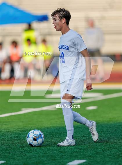 Thumbnail 2 in Chamblee vs. Eagle's Landing (GHSA 5A Round 2) photogallery.