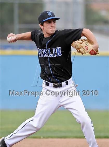 Thumbnail 1 in Woodcreek @ Rocklin photogallery.