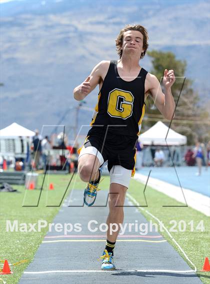 Thumbnail 3 in Northwest Invitational @ McQueen photogallery.