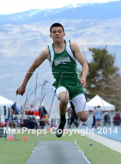 Thumbnail 3 in Northwest Invitational @ McQueen photogallery.
