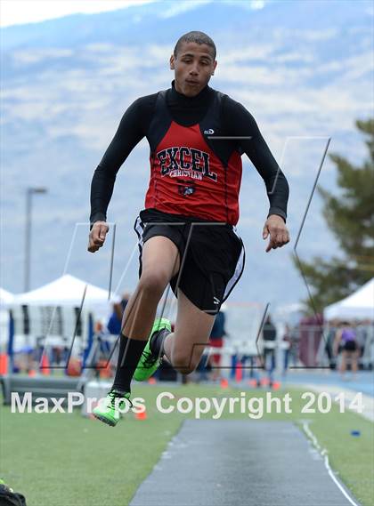 Thumbnail 1 in Northwest Invitational @ McQueen photogallery.