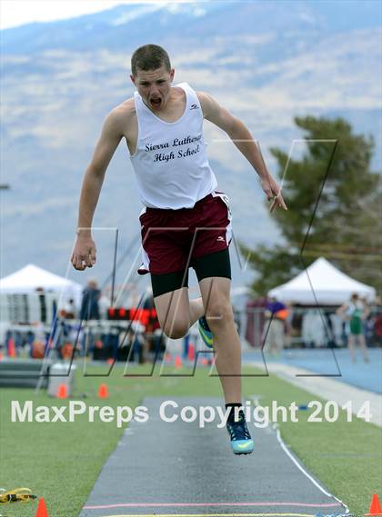 Thumbnail 3 in Northwest Invitational @ McQueen photogallery.