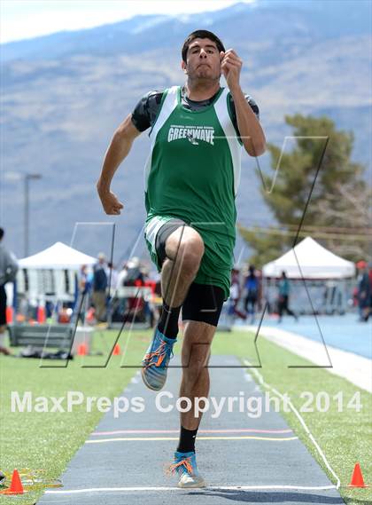 Thumbnail 1 in Northwest Invitational @ McQueen photogallery.