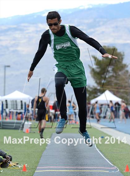 Thumbnail 2 in Northwest Invitational @ McQueen photogallery.