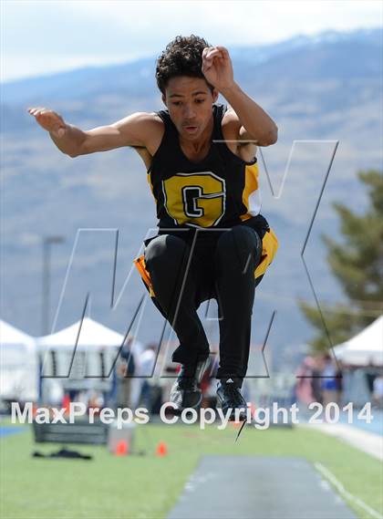 Thumbnail 3 in Northwest Invitational @ McQueen photogallery.
