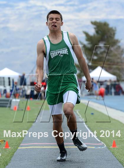 Thumbnail 2 in Northwest Invitational @ McQueen photogallery.