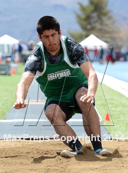 Thumbnail 2 in Northwest Invitational @ McQueen photogallery.