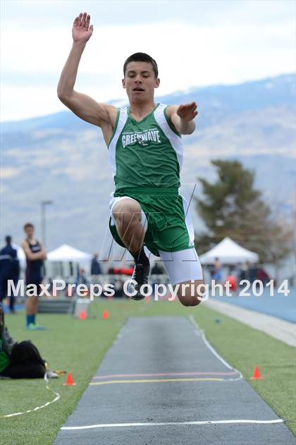 Thumbnail 3 in Northwest Invitational @ McQueen photogallery.