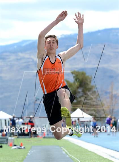 Thumbnail 3 in Northwest Invitational @ McQueen photogallery.