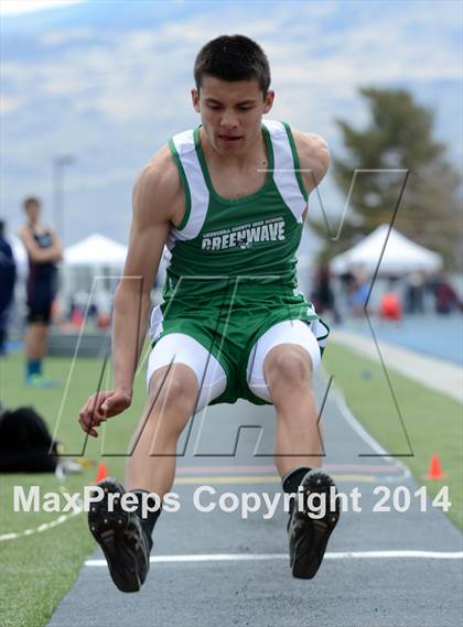 Thumbnail 1 in Northwest Invitational @ McQueen photogallery.