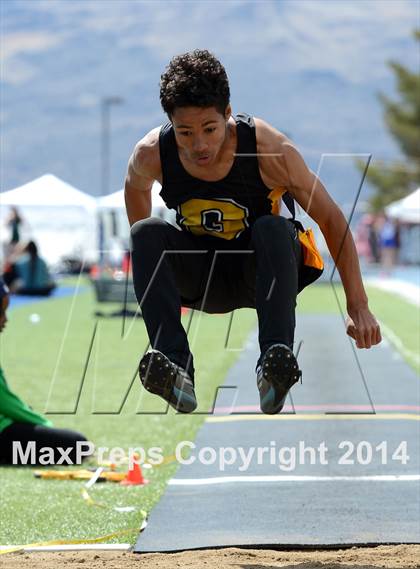 Thumbnail 1 in Northwest Invitational @ McQueen photogallery.