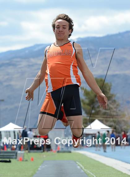 Thumbnail 2 in Northwest Invitational @ McQueen photogallery.