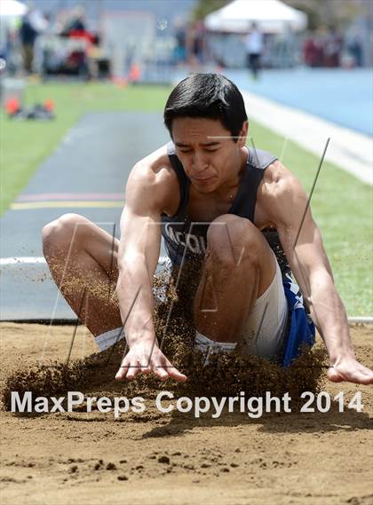 Thumbnail 1 in Northwest Invitational @ McQueen photogallery.