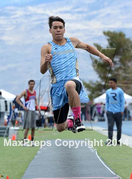 Thumbnail 1 in Northwest Invitational @ McQueen photogallery.
