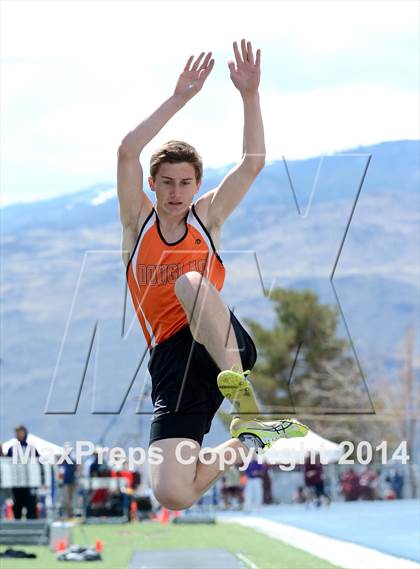 Thumbnail 3 in Northwest Invitational @ McQueen photogallery.