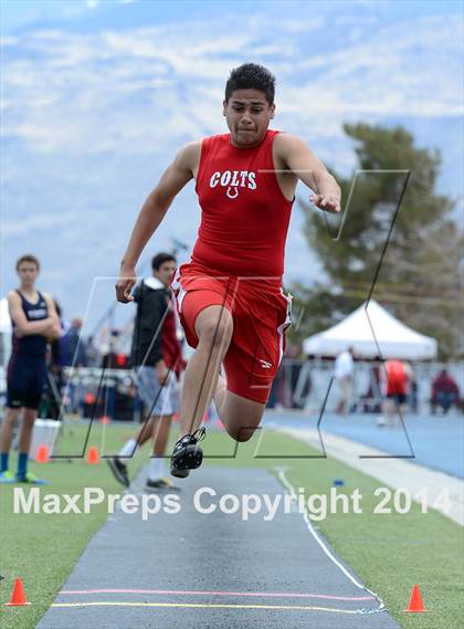 Thumbnail 1 in Northwest Invitational @ McQueen photogallery.