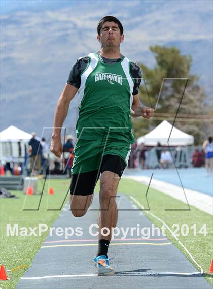 Thumbnail 3 in Northwest Invitational @ McQueen photogallery.