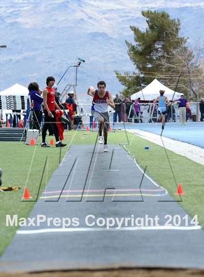 Thumbnail 2 in Northwest Invitational @ McQueen photogallery.