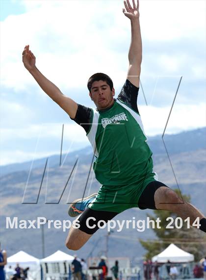 Thumbnail 3 in Northwest Invitational @ McQueen photogallery.