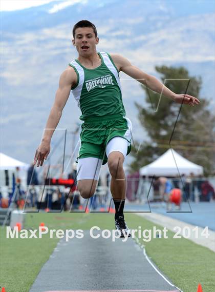 Thumbnail 1 in Northwest Invitational @ McQueen photogallery.