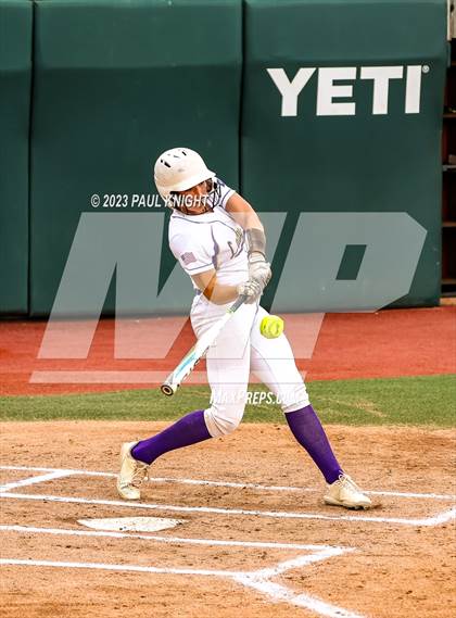 Thumbnail 2 in Crawford vs. Weimar (UIL 2A Semifinal) photogallery.