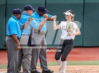 Thumbnail 3 in Crawford vs. Weimar (UIL 2A Semifinal) photogallery.
