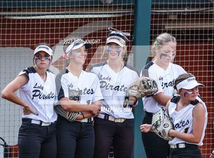 Thumbnail 3 in Crawford vs. Weimar (UIL 2A Semifinal) photogallery.