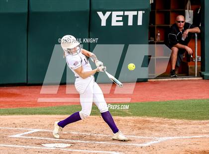 Thumbnail 2 in Crawford vs. Weimar (UIL 2A Semifinal) photogallery.