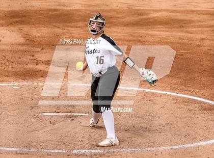 Thumbnail 2 in Crawford vs. Weimar (UIL 2A Semifinal) photogallery.