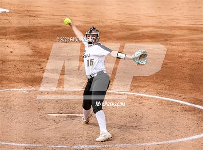 Thumbnail 1 in Crawford vs. Weimar (UIL 2A Semifinal) photogallery.