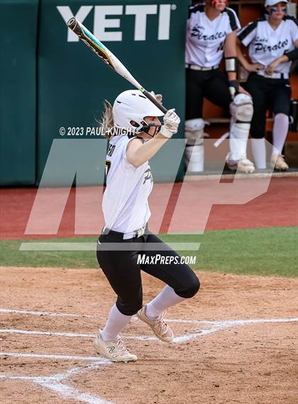 Thumbnail 2 in Crawford vs. Weimar (UIL 2A Semifinal) photogallery.