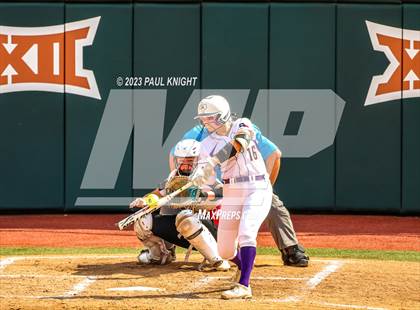 Thumbnail 2 in Crawford vs. Weimar (UIL 2A Semifinal) photogallery.